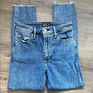 Abercrombie & Fitch Simone High Rise Ankle Jeans